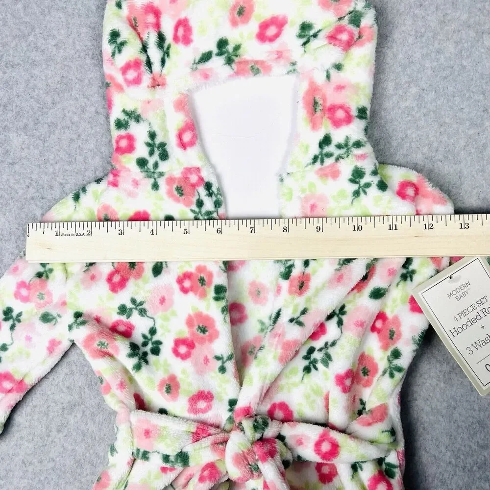 Modern Baby Bathrobe Infant 0-9 Months Pink Floral Plush Hooded Robe NWT